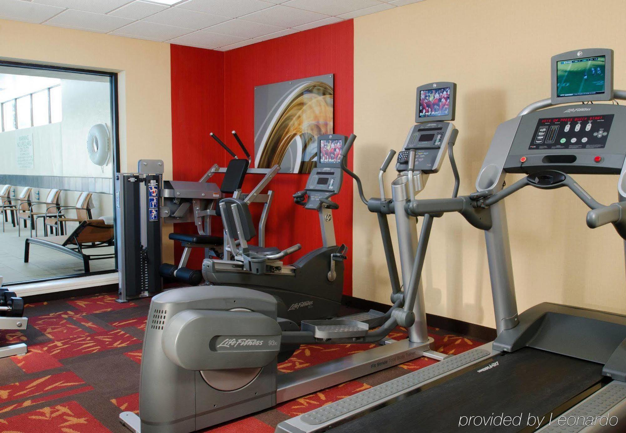 Courtyard By Marriott Indianapolis Airport Hotell Exteriör bild