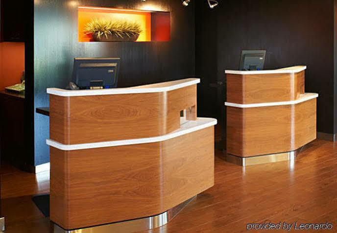 Courtyard By Marriott Indianapolis Airport Hotell Exteriör bild