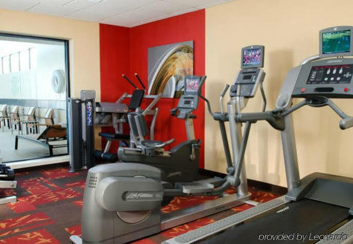 Courtyard By Marriott Indianapolis Airport Hotell Exteriör bild