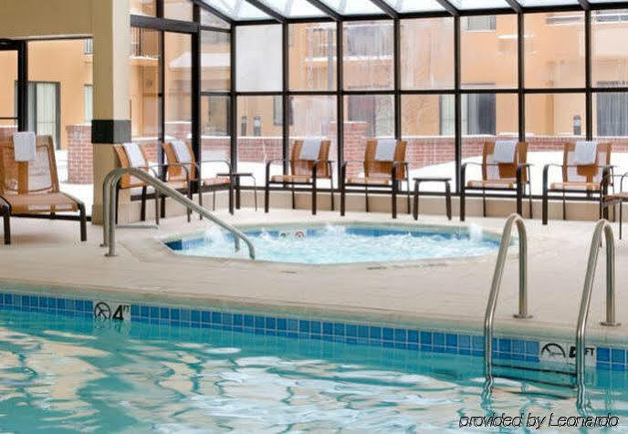 Courtyard By Marriott Indianapolis Airport Hotell Exteriör bild
